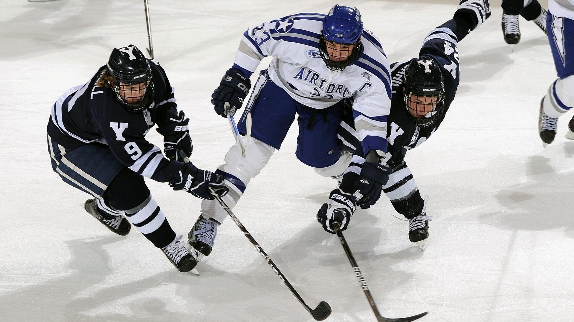 《Apex Legends》新地图上线,战局变化引发热议,apex.地图