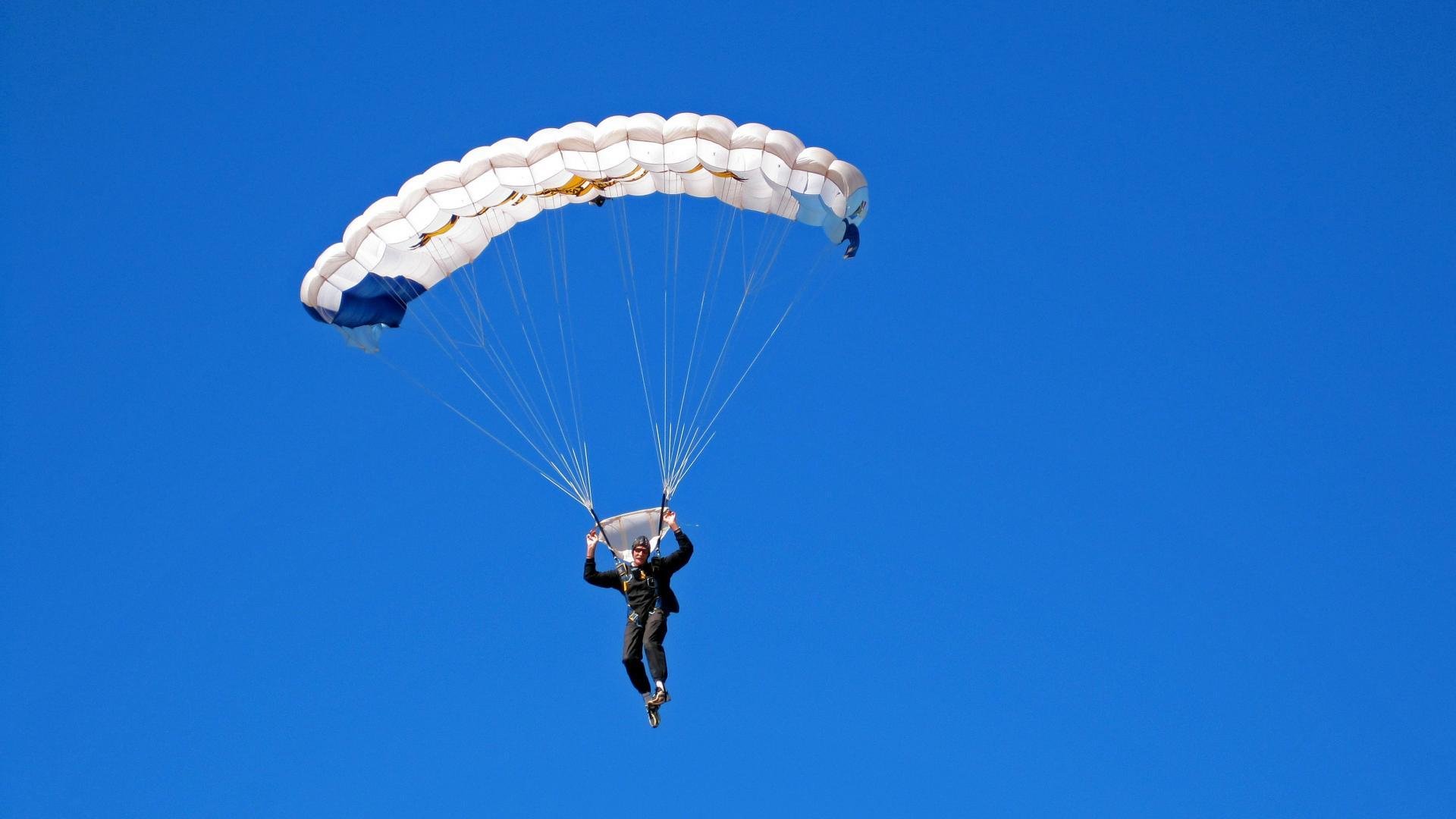 跳水赛场再现陈艺文高光时刻，陈艺文 跳水